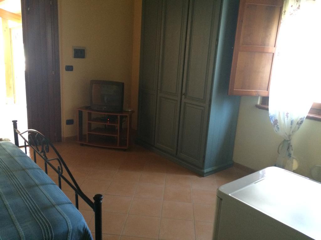 فيلا Societa Agricola Mg Florplant Francavilla Marittima الغرفة الصورة